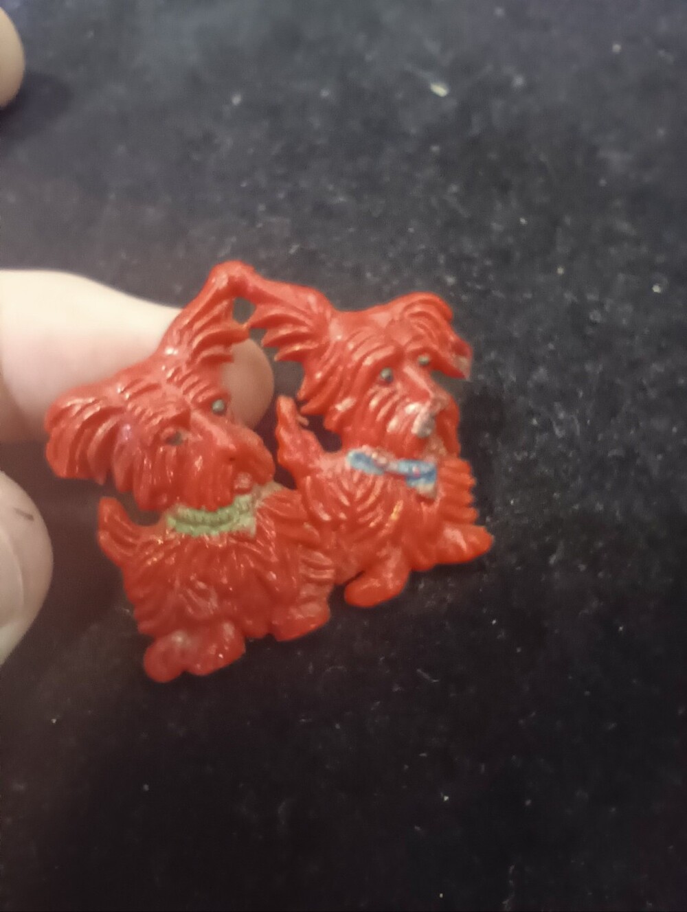 Vintage Terrier/Scottie Dog Pin. Lucite/Celluloid?